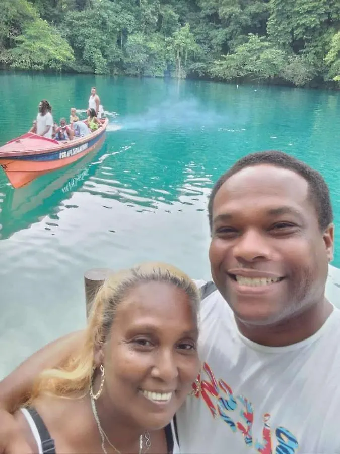 Mango Walk Homestay Montego Bay