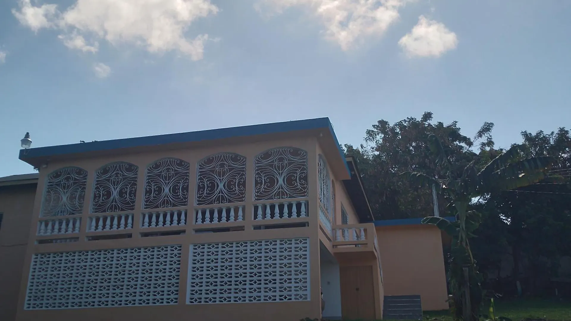 Mango Walk Homestay Montego Bay 0*,  Jamaica