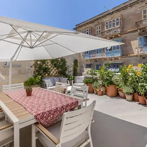 https://stunning-valletta-palazzino.qawrahotelsmalta.org
